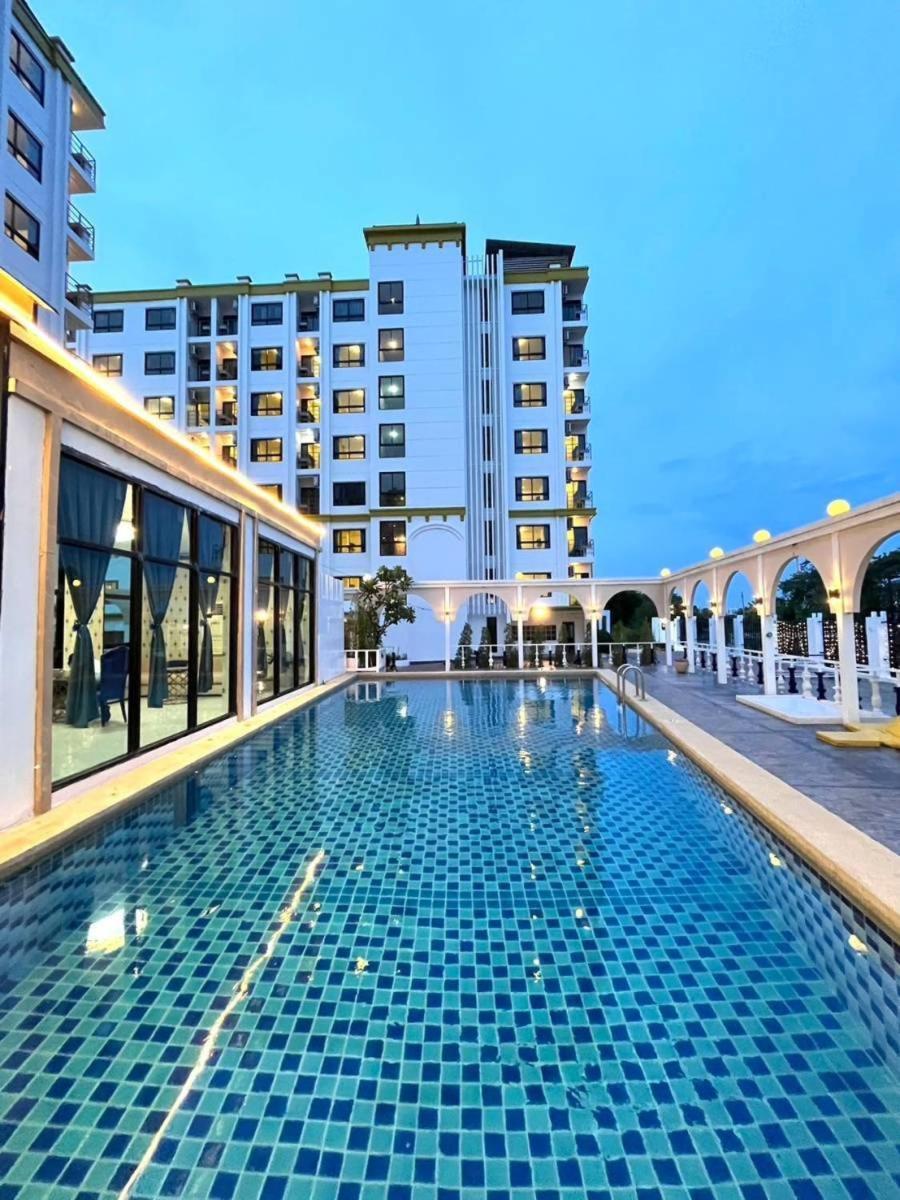 Dahla Avenue Suvarnabhumi Hotel Ban Khlong Samrong Exterior photo
