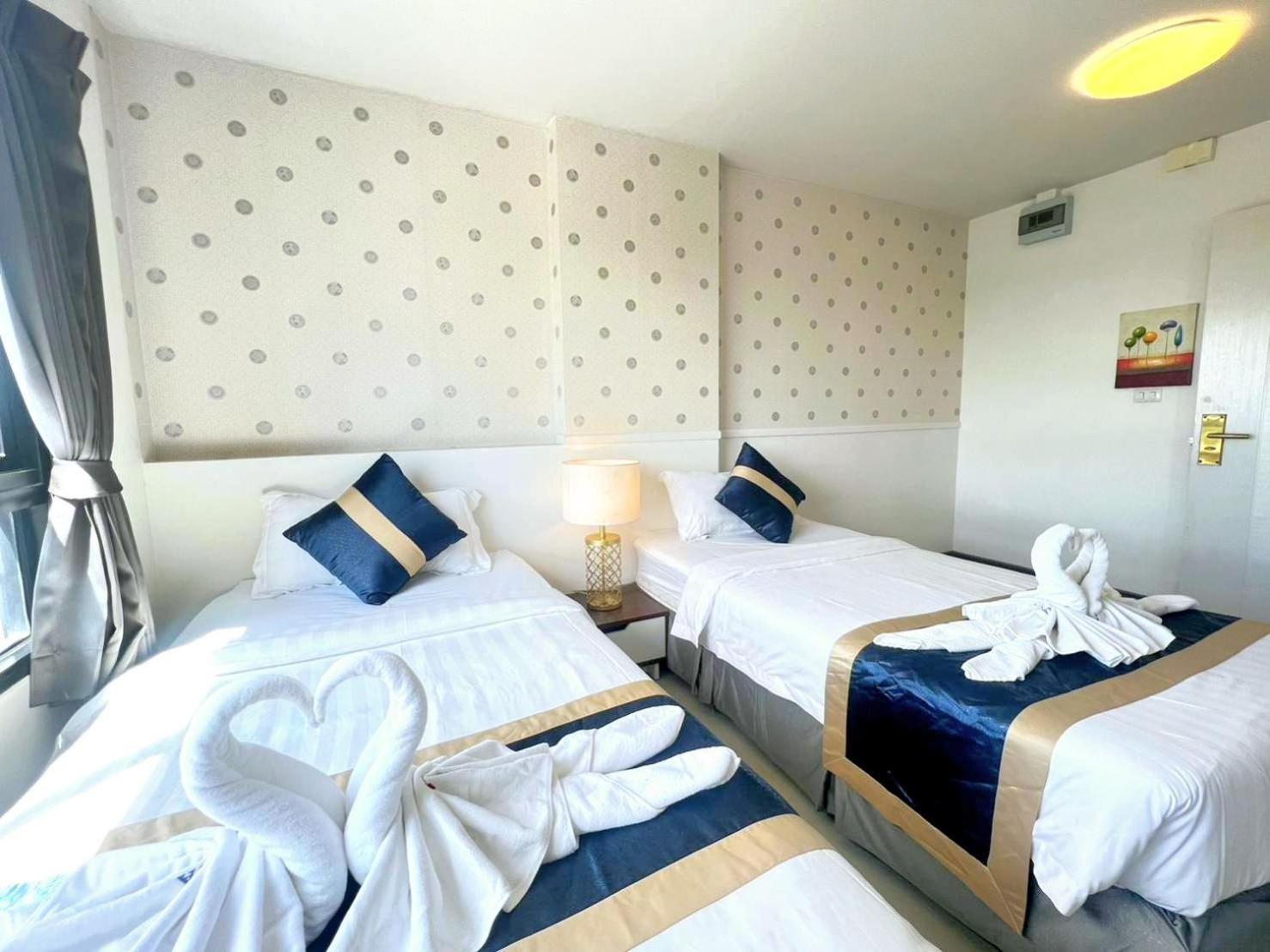 Dahla Avenue Suvarnabhumi Hotel Ban Khlong Samrong Exterior photo
