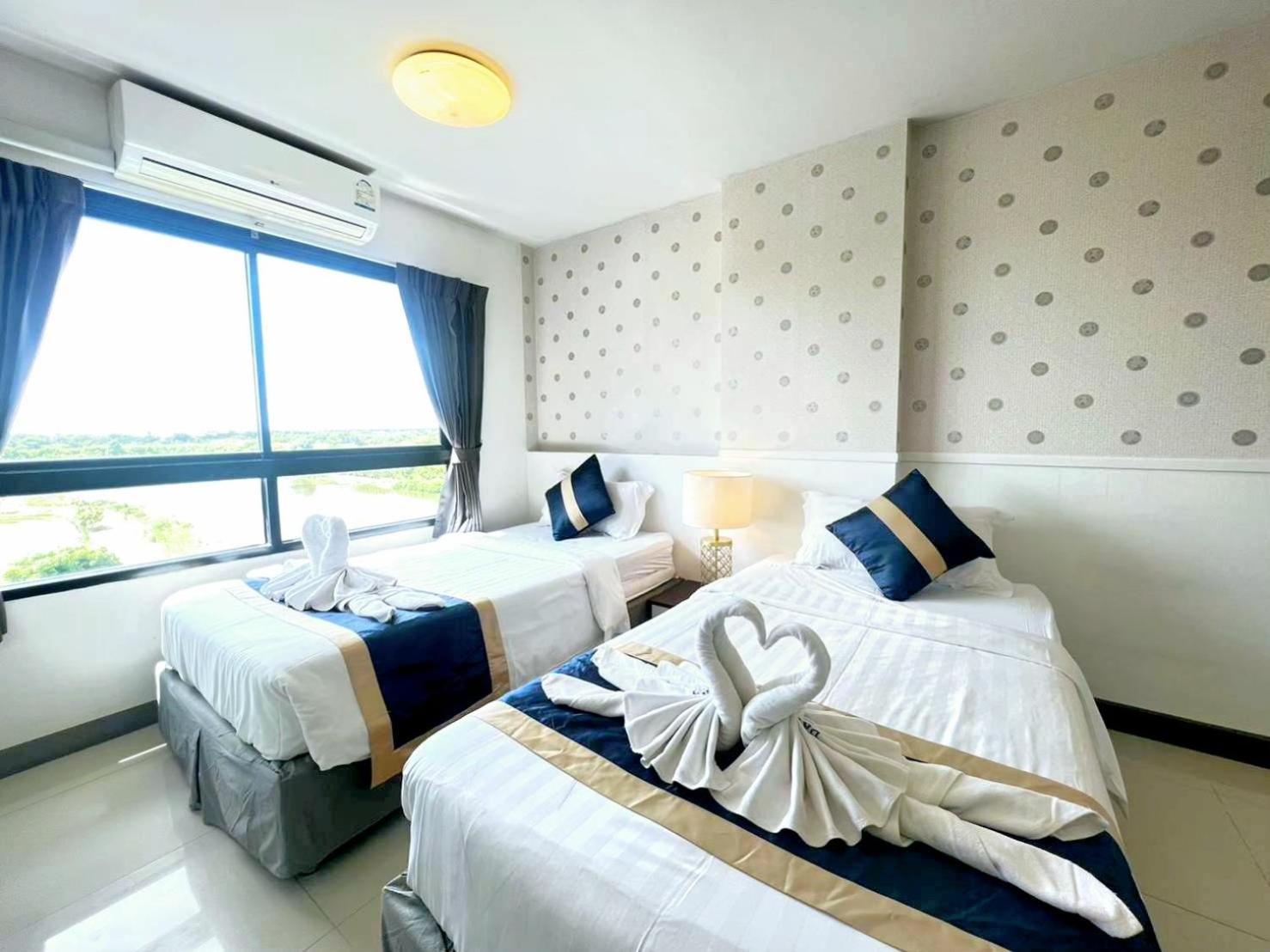 Dahla Avenue Suvarnabhumi Hotel Ban Khlong Samrong Exterior photo
